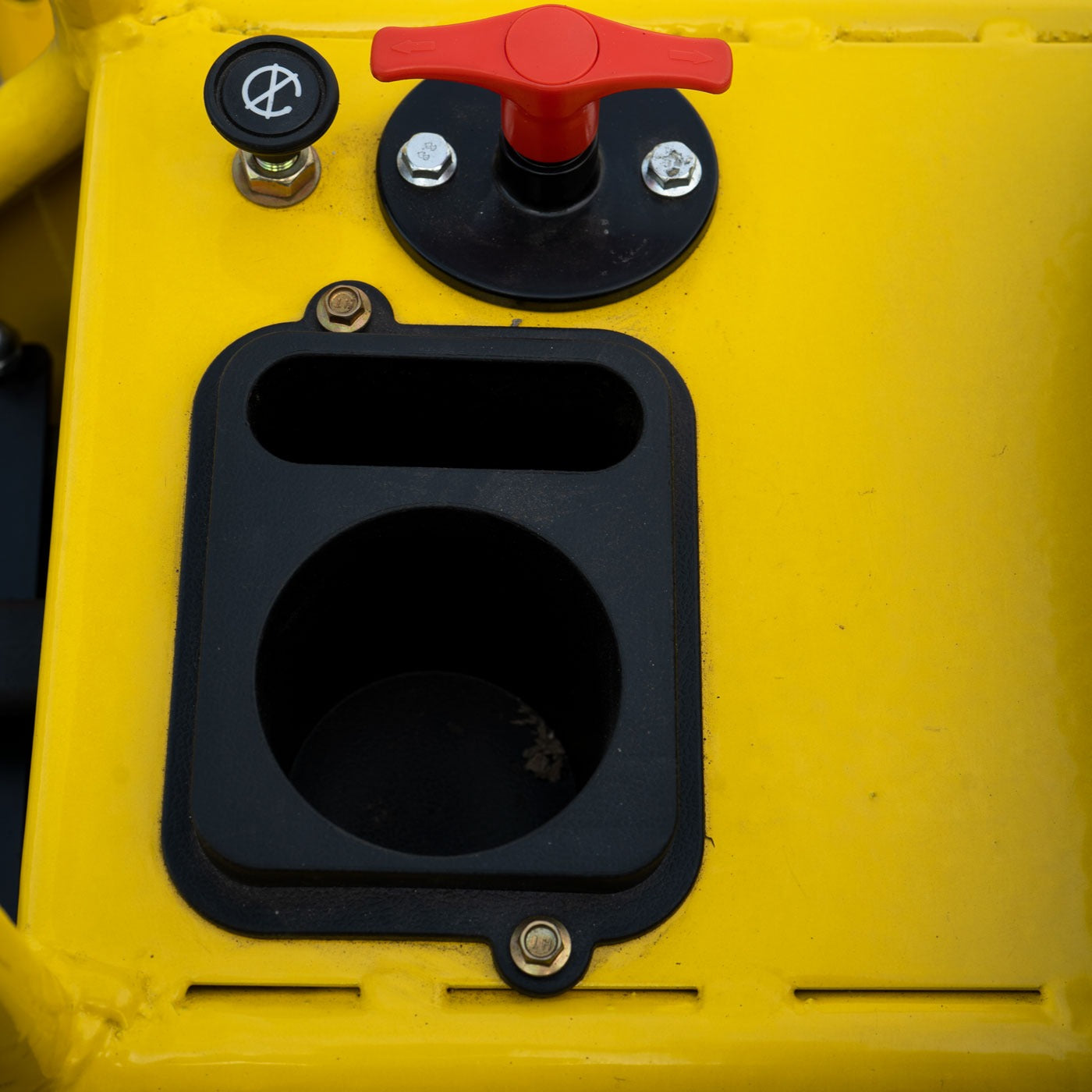 Allanadora Doble Profesional 36 pulgadas x 2 Tdk Machinery Con Motor a Gasolina 25 Hp – Tdka9200